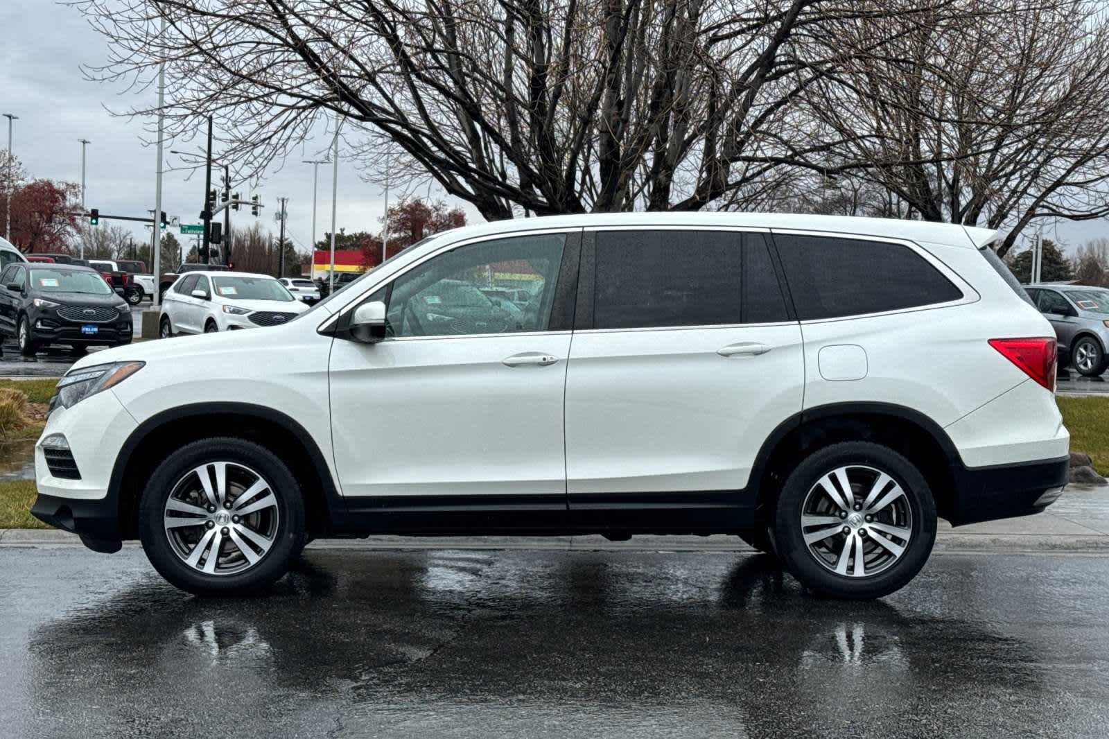 used 2017 Honda Pilot car, priced at $18,995