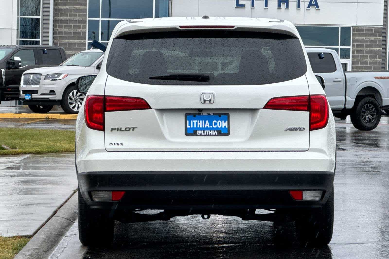 used 2017 Honda Pilot car, priced at $18,995