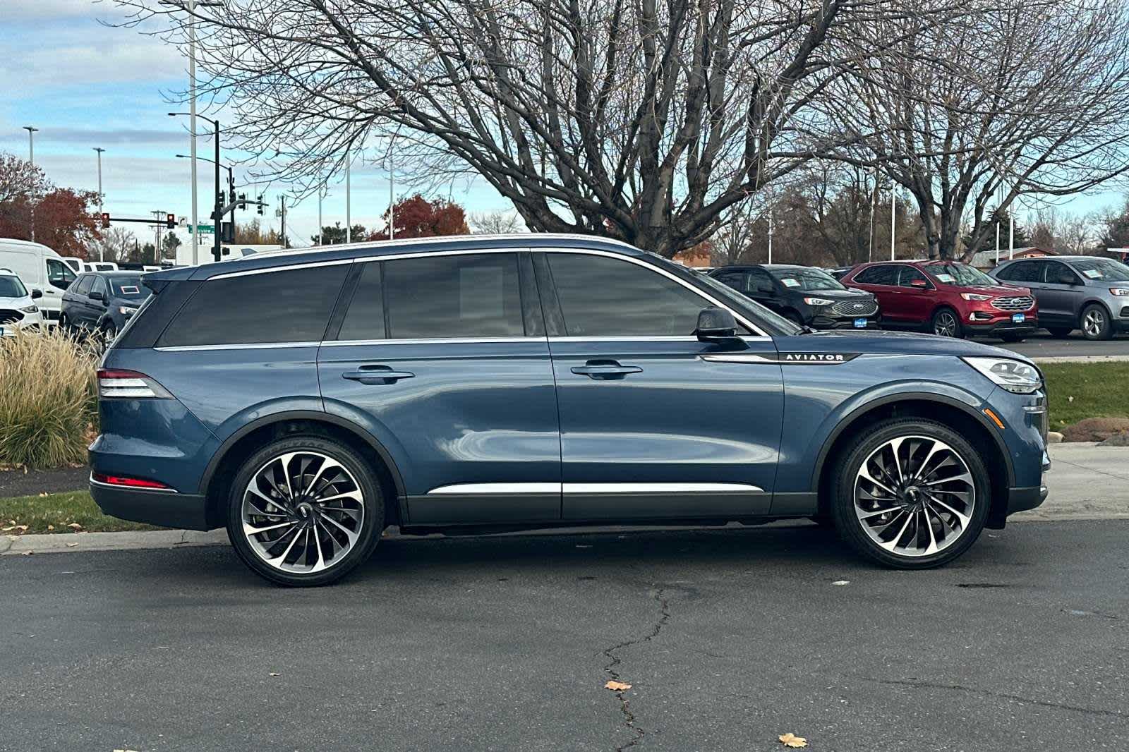 used 2020 Lincoln Aviator car, priced at $42,995