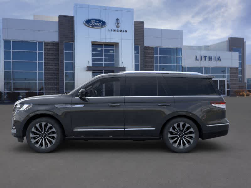 new 2024 Lincoln Navigator car, priced at $99,645