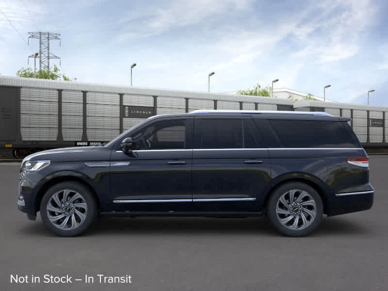 new 2024 Lincoln Navigator L car, priced at $109,600