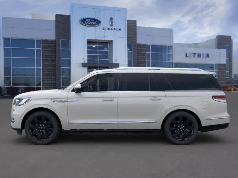 new 2024 Lincoln Navigator L car, priced at $110,370