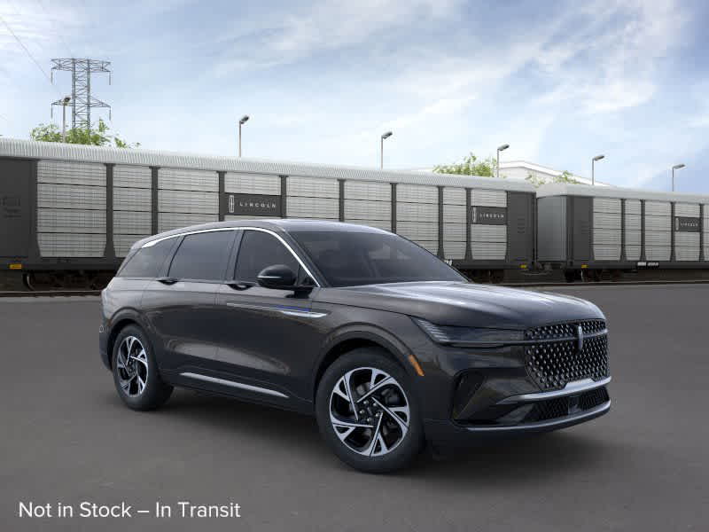 new 2025 Lincoln Nautilus car, priced at $61,520