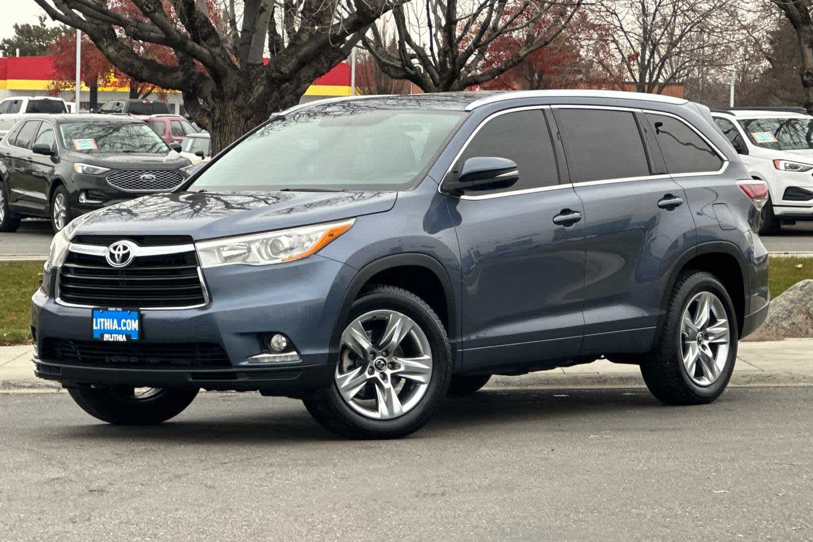 used 2016 Toyota Highlander car, priced at $20,995