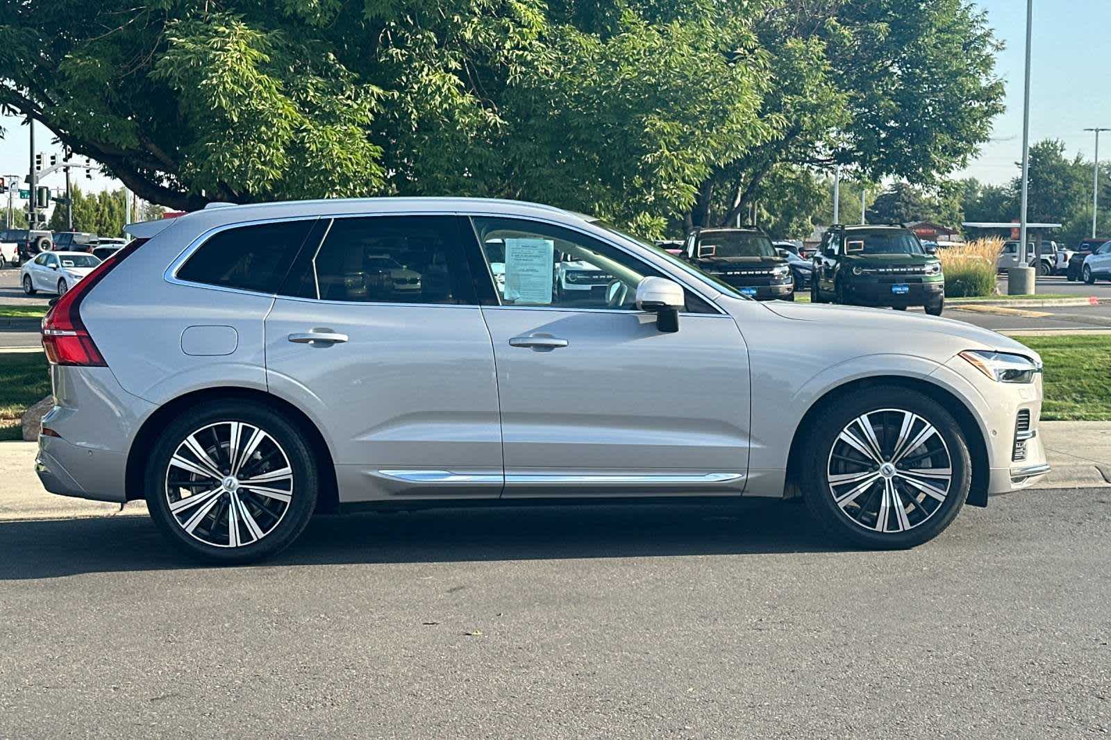 used 2022 Volvo XC60 car, priced at $39,995