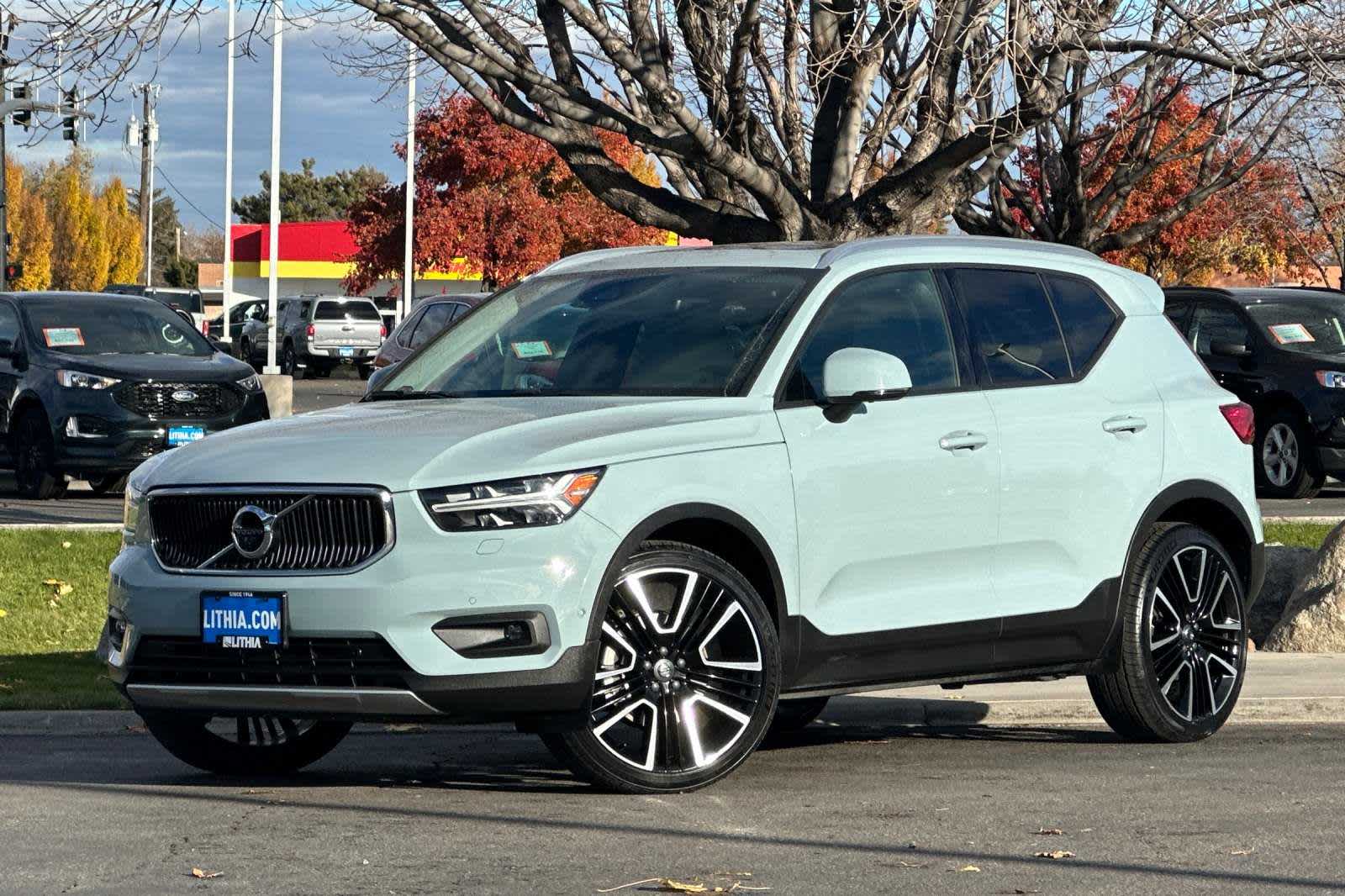 used 2019 Volvo XC40 car, priced at $22,995