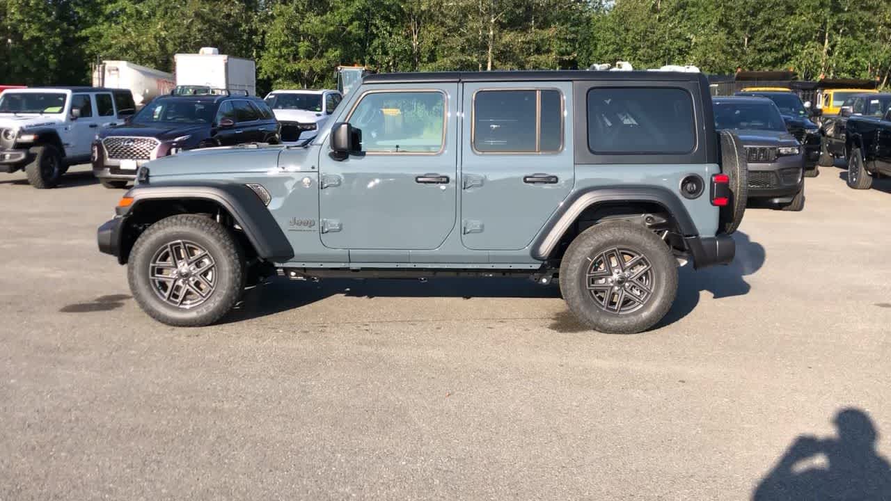 new 2024 Jeep Wrangler car, priced at $45,915