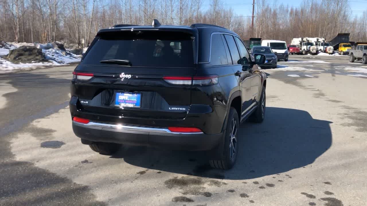 new 2024 Jeep Grand Cherokee car, priced at $50,630