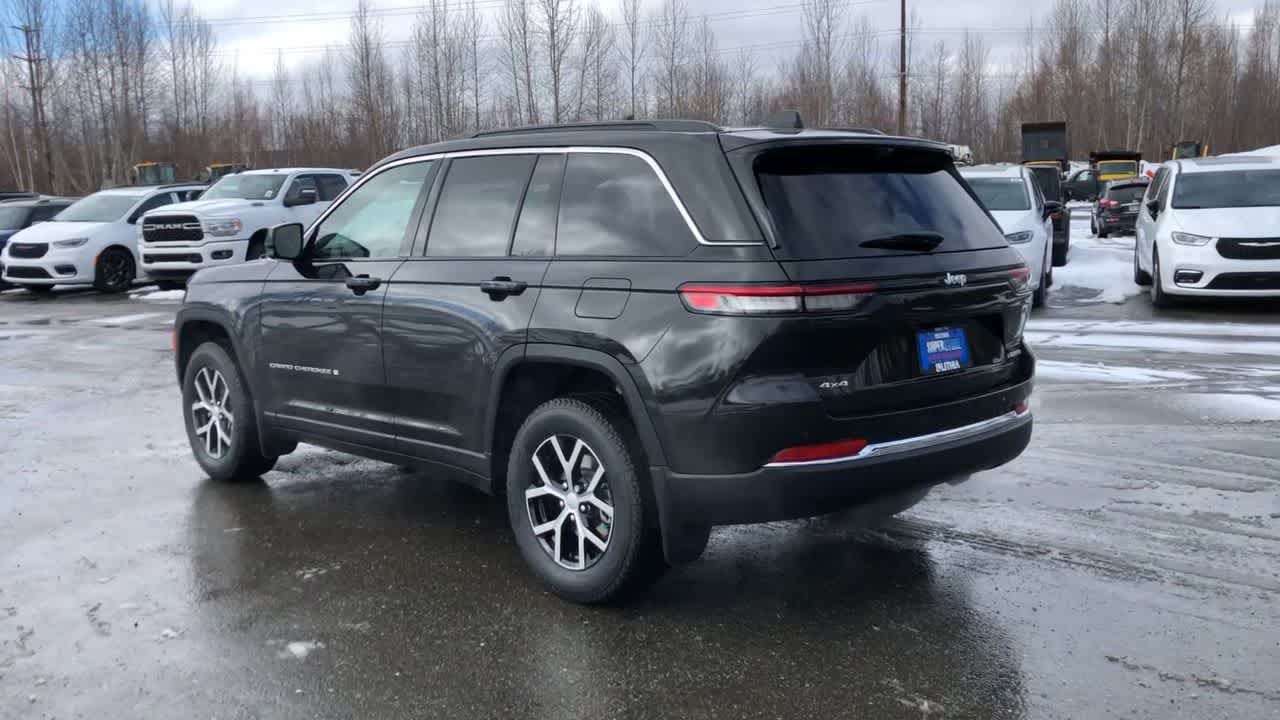 new 2024 Jeep Grand Cherokee car, priced at $50,630