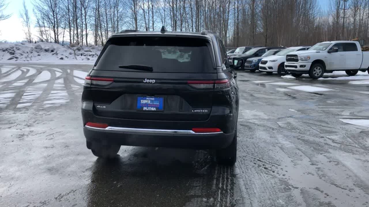 new 2024 Jeep Grand Cherokee car, priced at $50,630