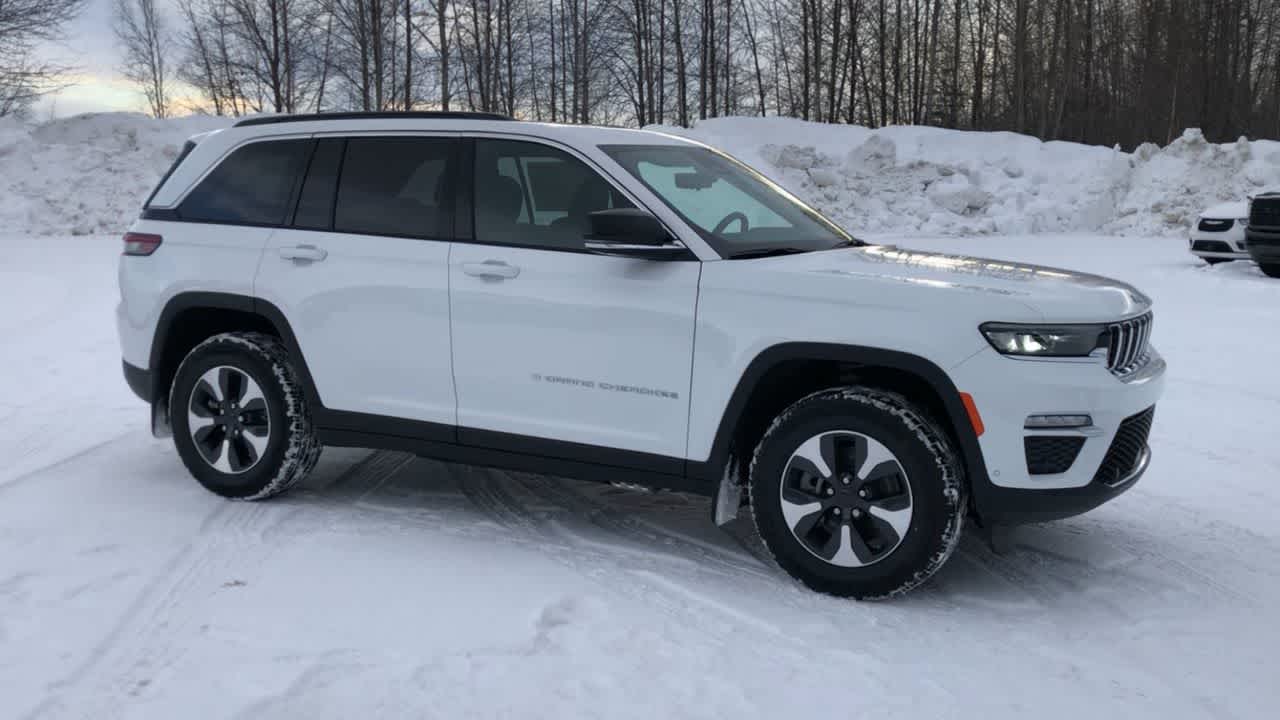 new 2024 Jeep Grand Cherokee 4xe car, priced at $54,331