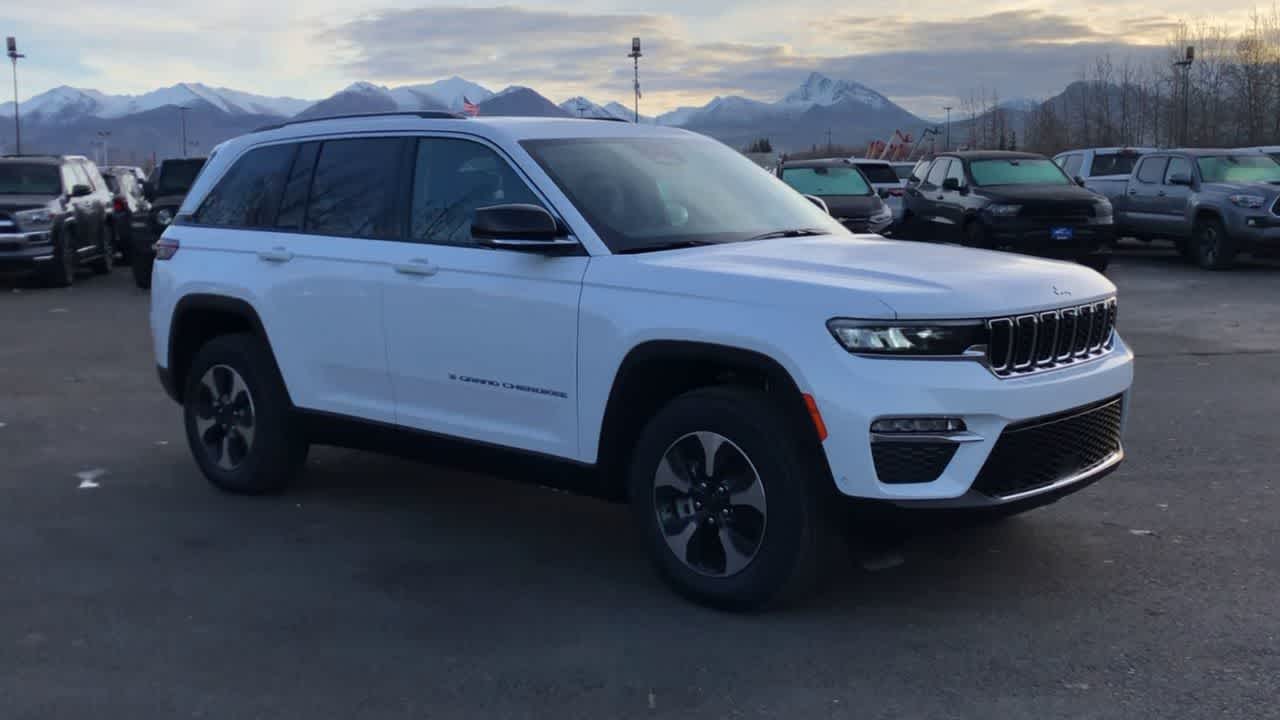 new 2024 Jeep Grand Cherokee 4xe car, priced at $54,225