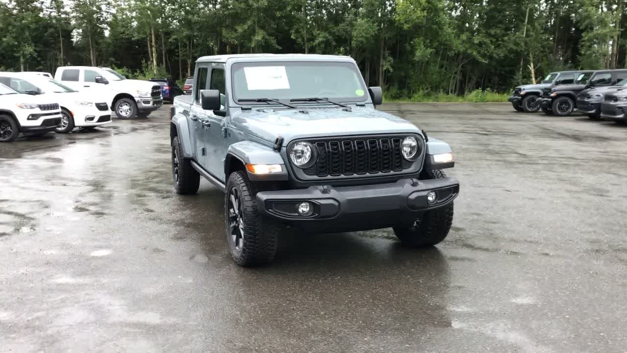 new 2024 Jeep Gladiator car, priced at $42,968