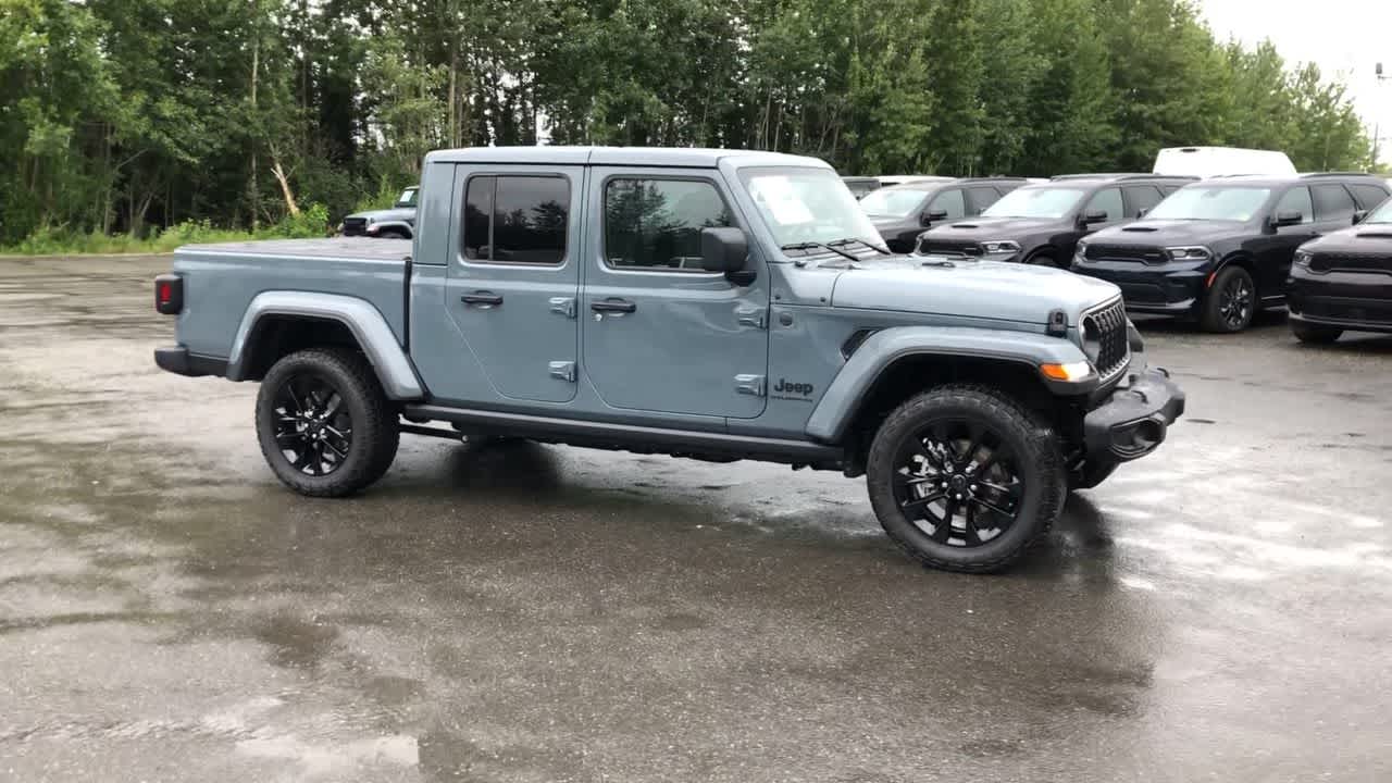 new 2024 Jeep Gladiator car, priced at $42,968