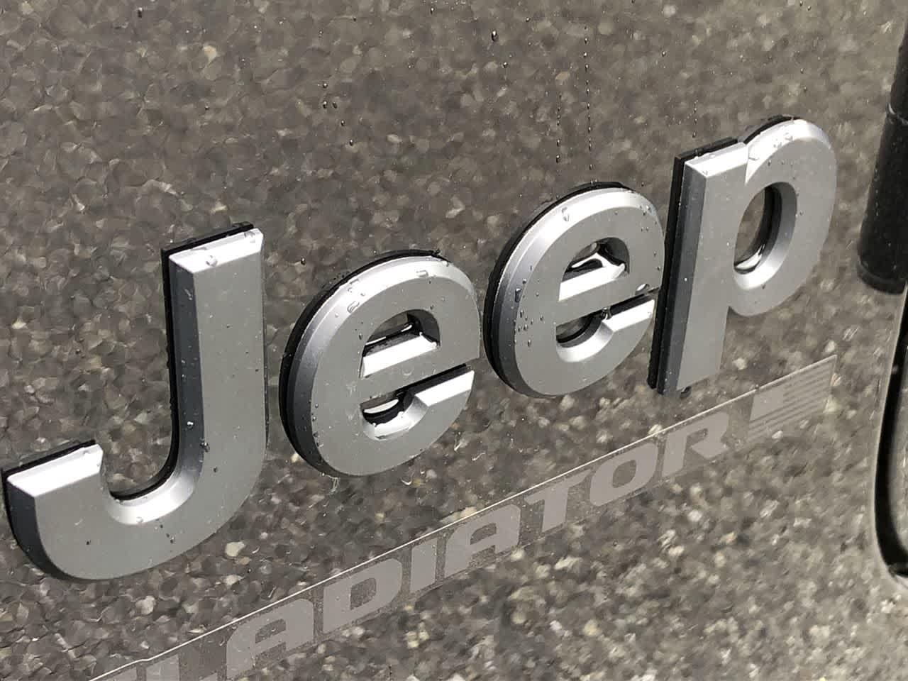 new 2024 Jeep Gladiator car, priced at $48,909