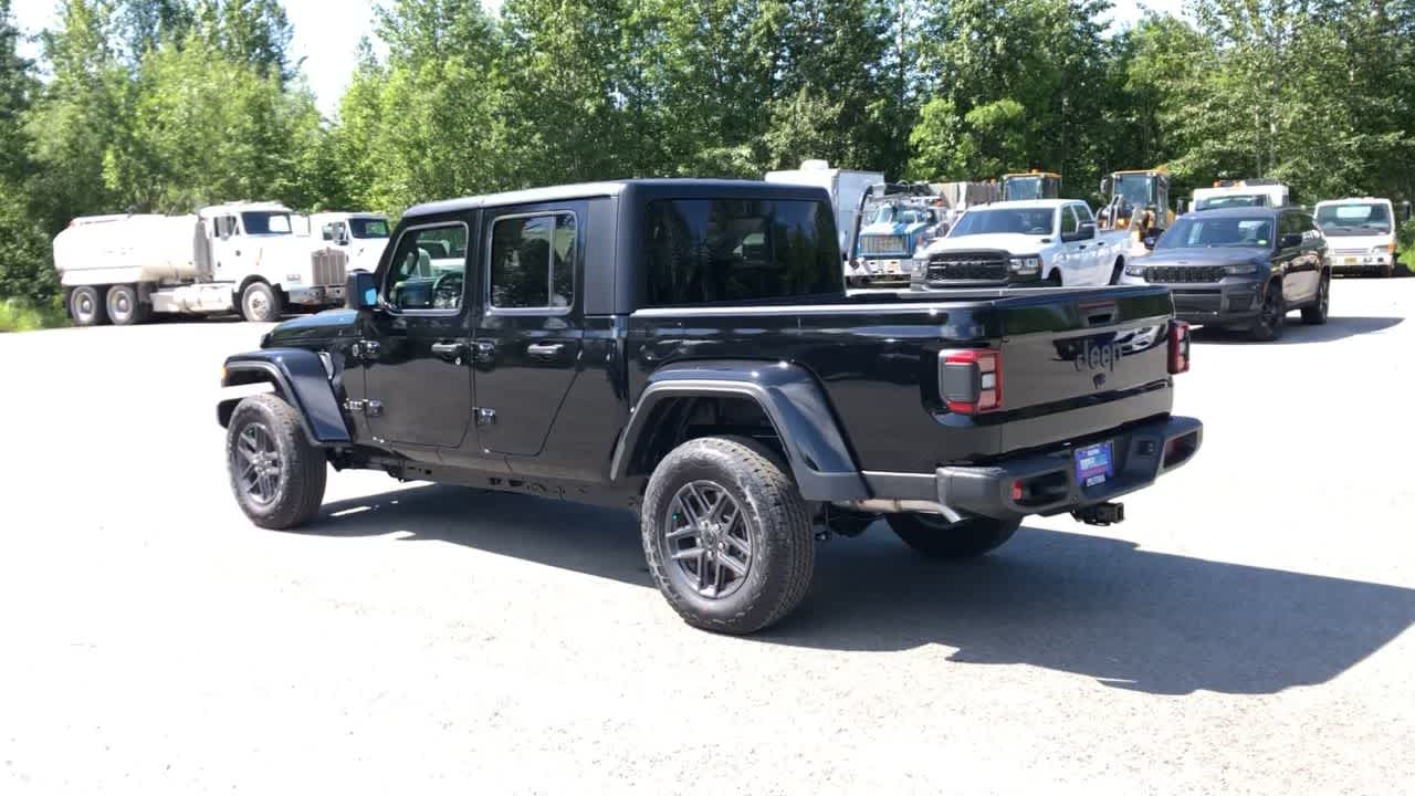 new 2024 Jeep Gladiator car, priced at $47,261