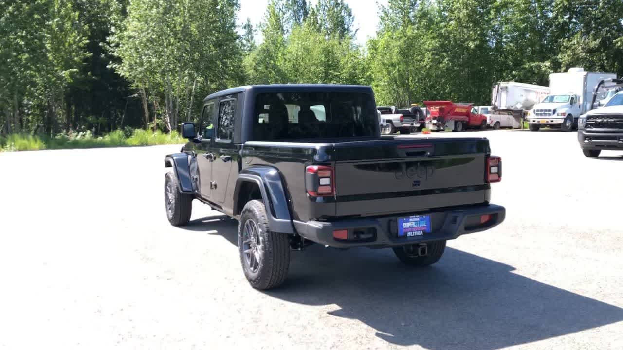 new 2024 Jeep Gladiator car, priced at $47,261