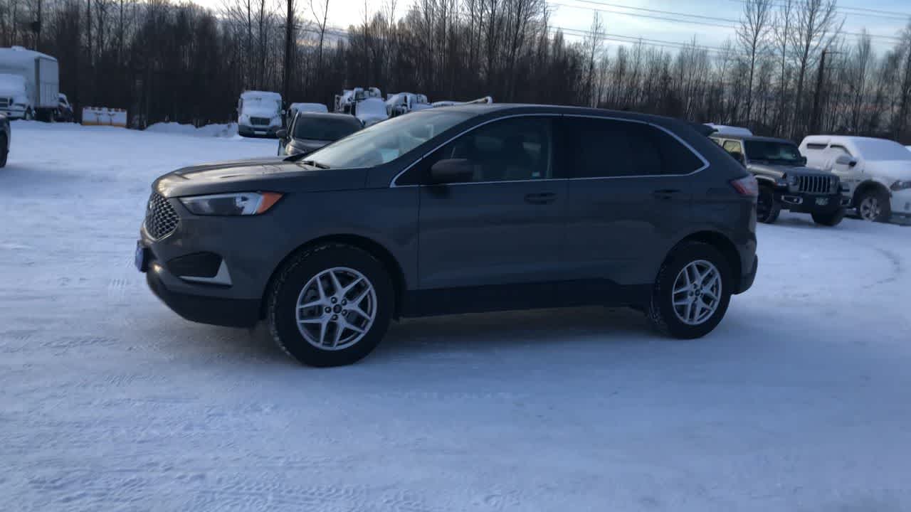 used 2024 Ford Edge car, priced at $32,990