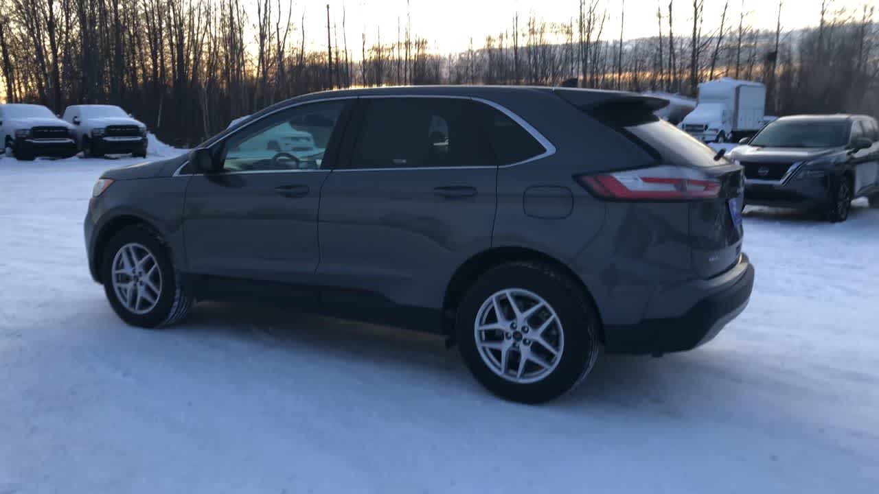 used 2024 Ford Edge car, priced at $32,990