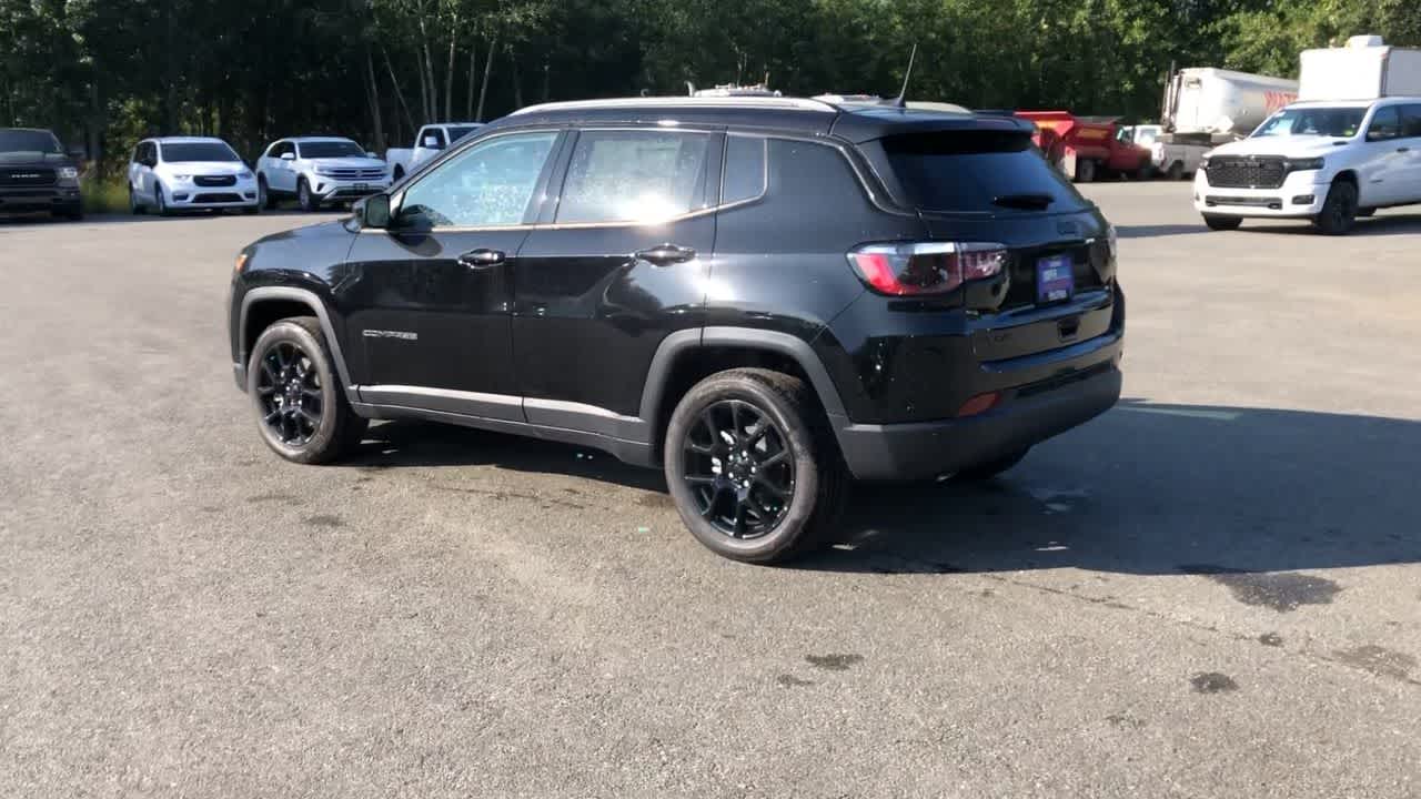 new 2024 Jeep Compass car, priced at $33,225