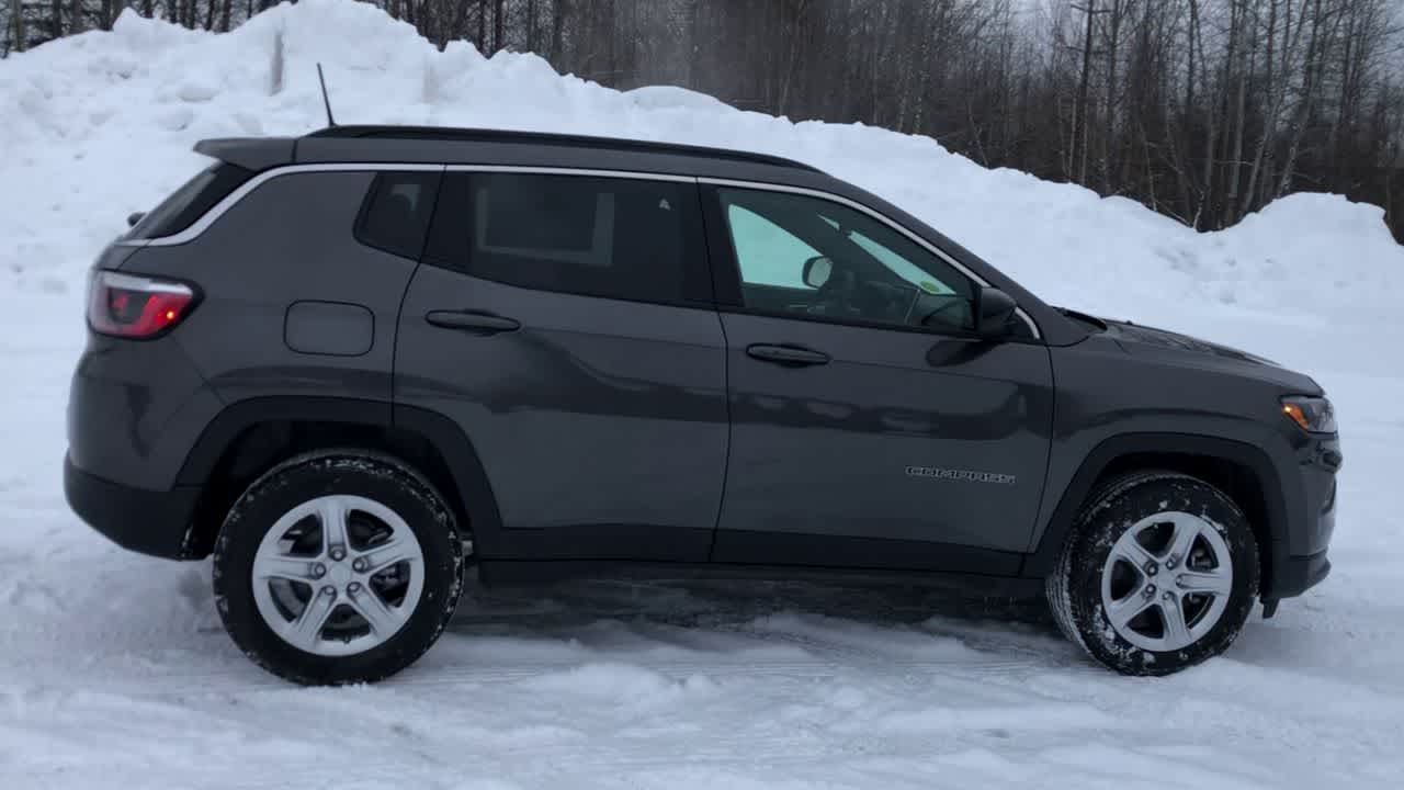 new 2024 Jeep Compass car, priced at $32,410