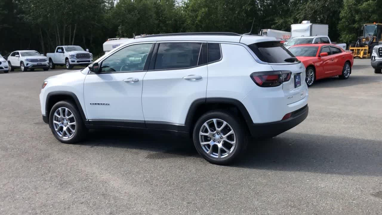 new 2024 Jeep Compass car, priced at $31,534