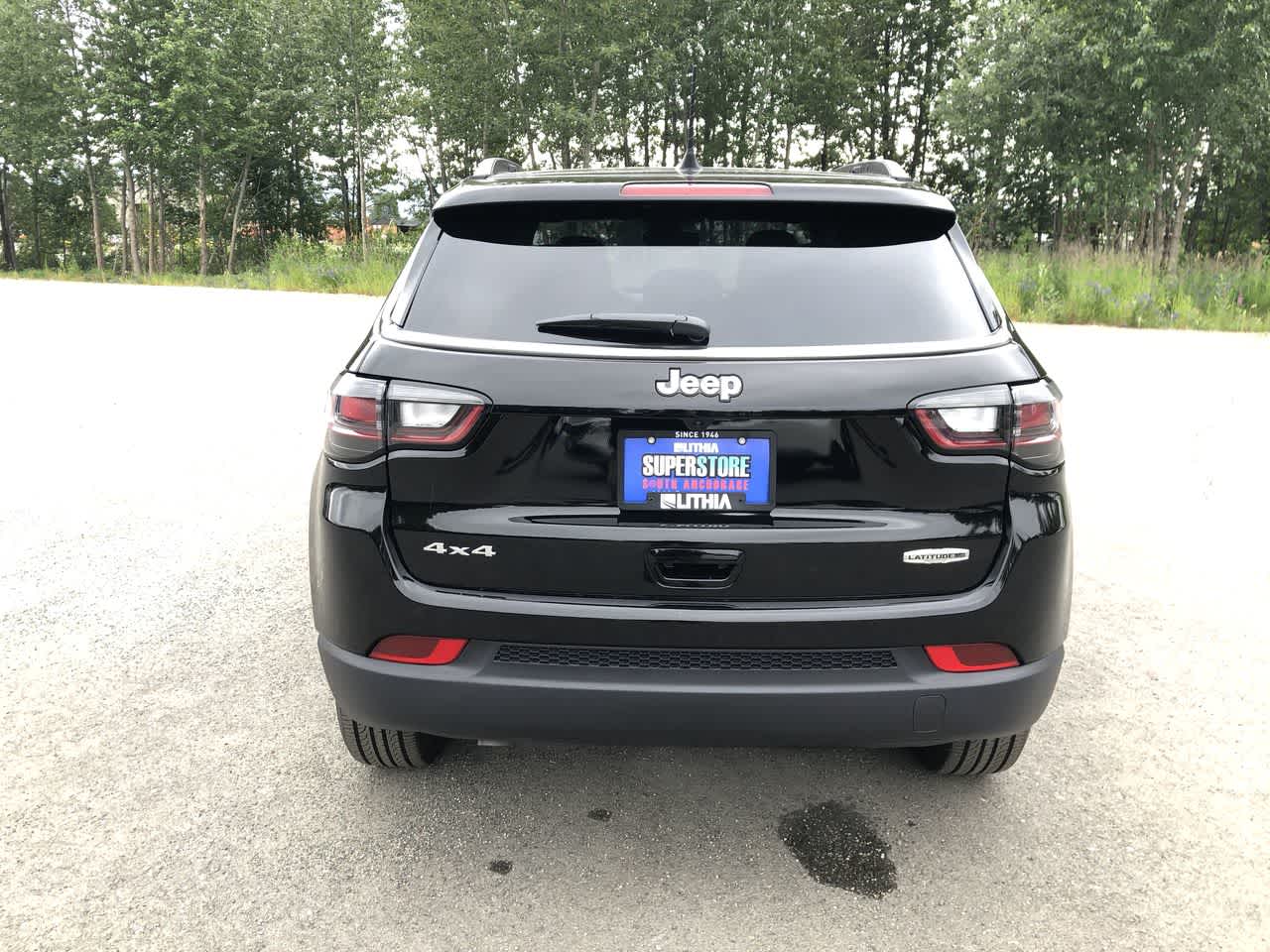 new 2024 Jeep Compass car, priced at $32,089