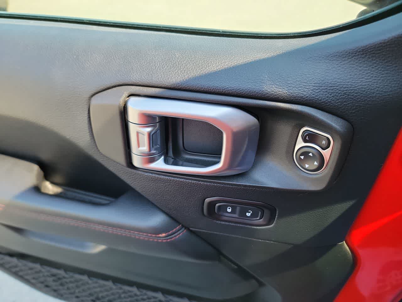 used 2018 Jeep Wrangler Unlimited car, priced at $27,800