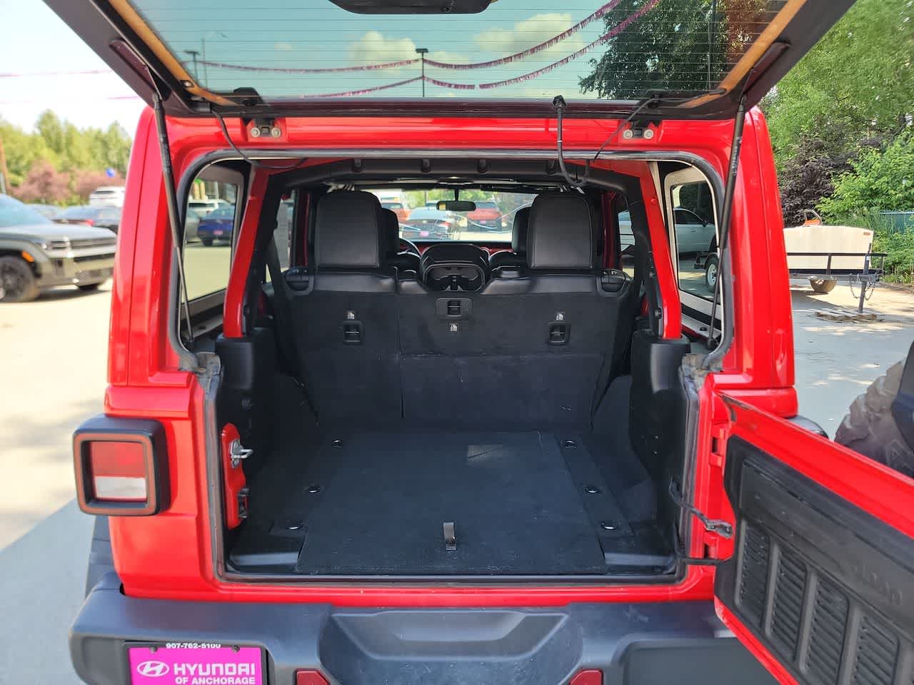 used 2018 Jeep Wrangler Unlimited car, priced at $27,800
