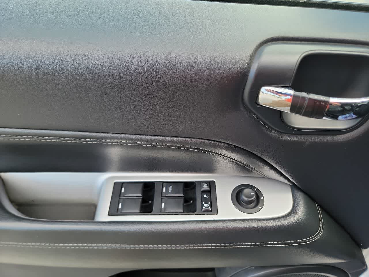 used 2014 Jeep Compass car, priced at $10,850
