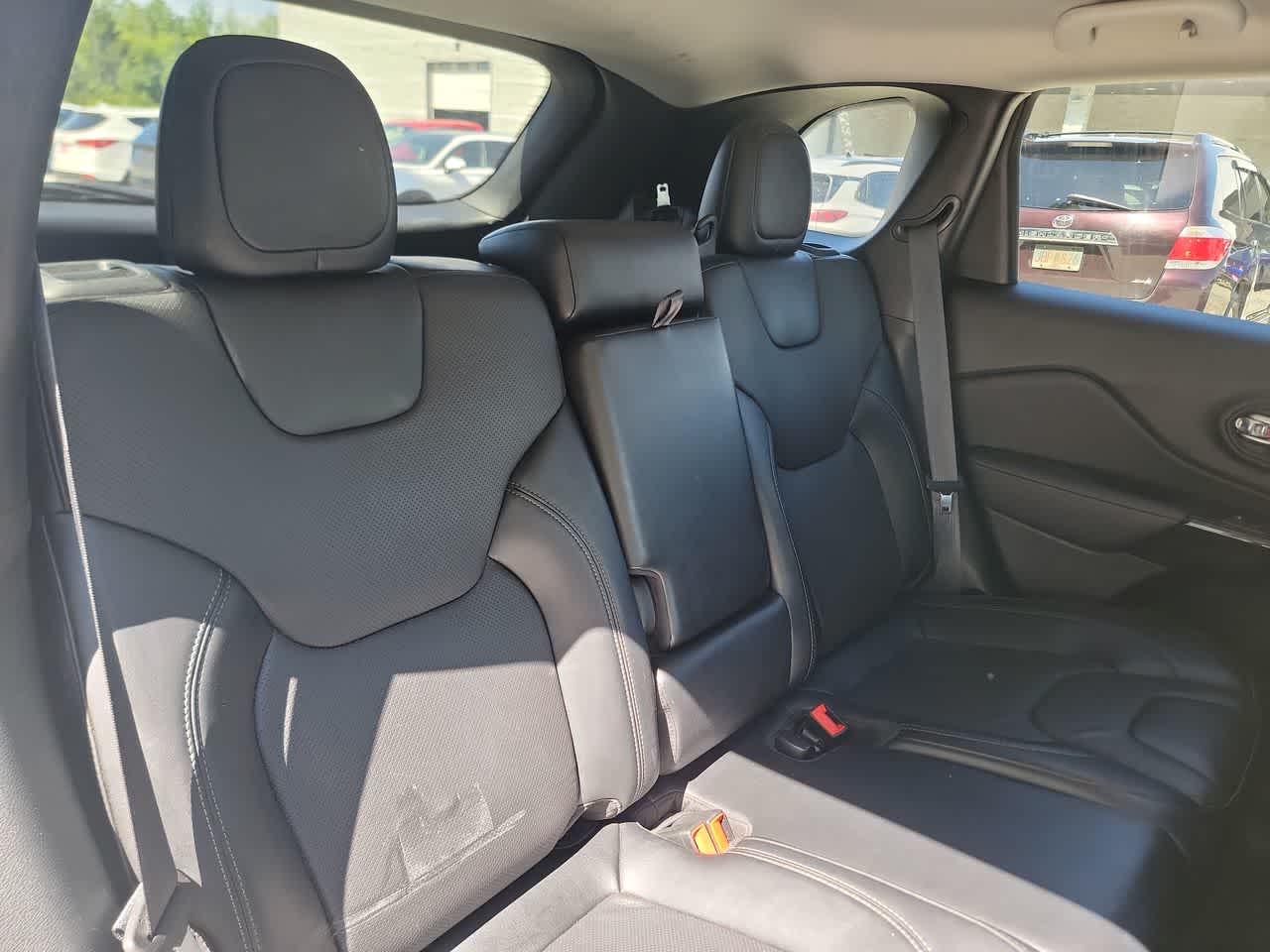 used 2023 Jeep Cherokee car, priced at $24,000