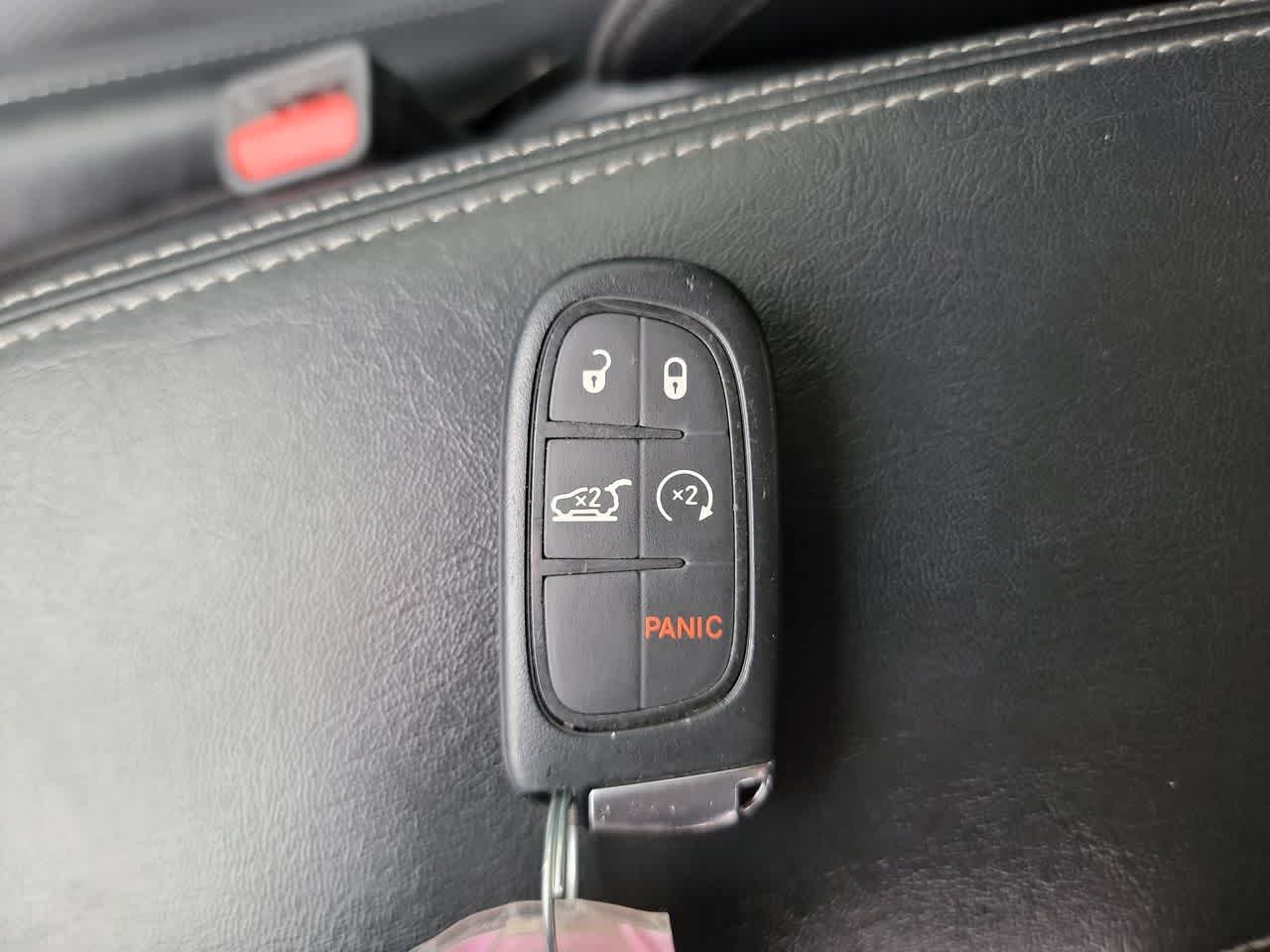 used 2023 Jeep Cherokee car, priced at $24,995