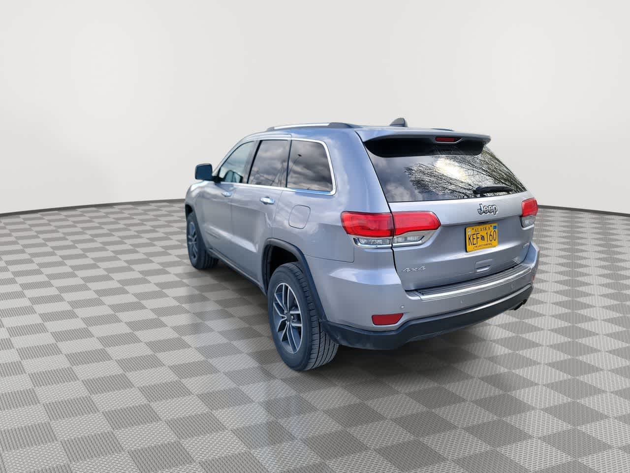 used 2019 Jeep Grand Cherokee car, priced at $22,500