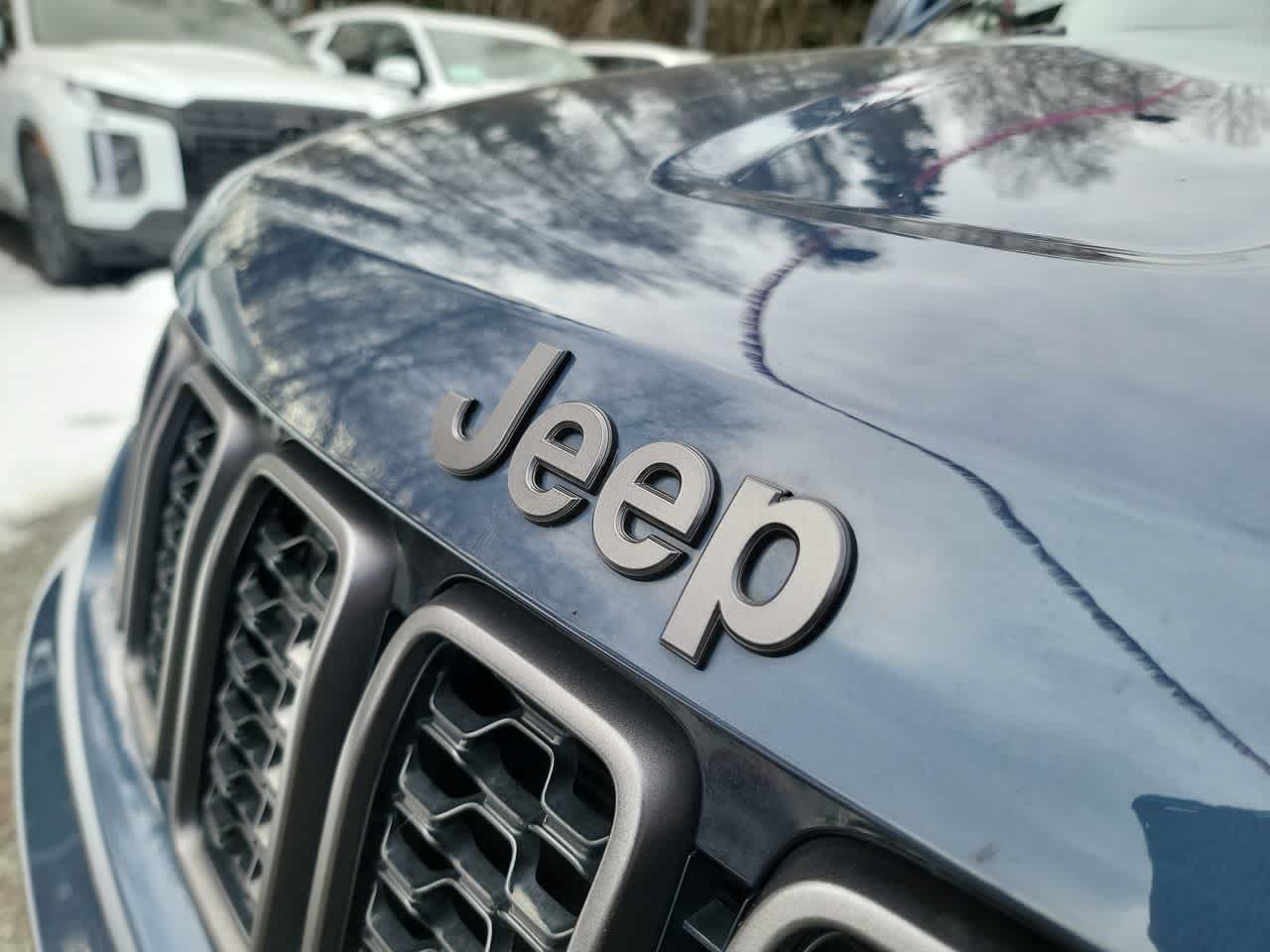 used 2020 Jeep Grand Cherokee car, priced at $32,523