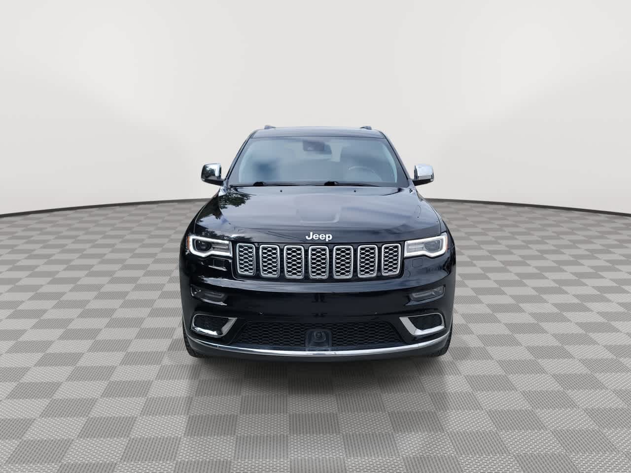 used 2020 Jeep Grand Cherokee car, priced at $32,923