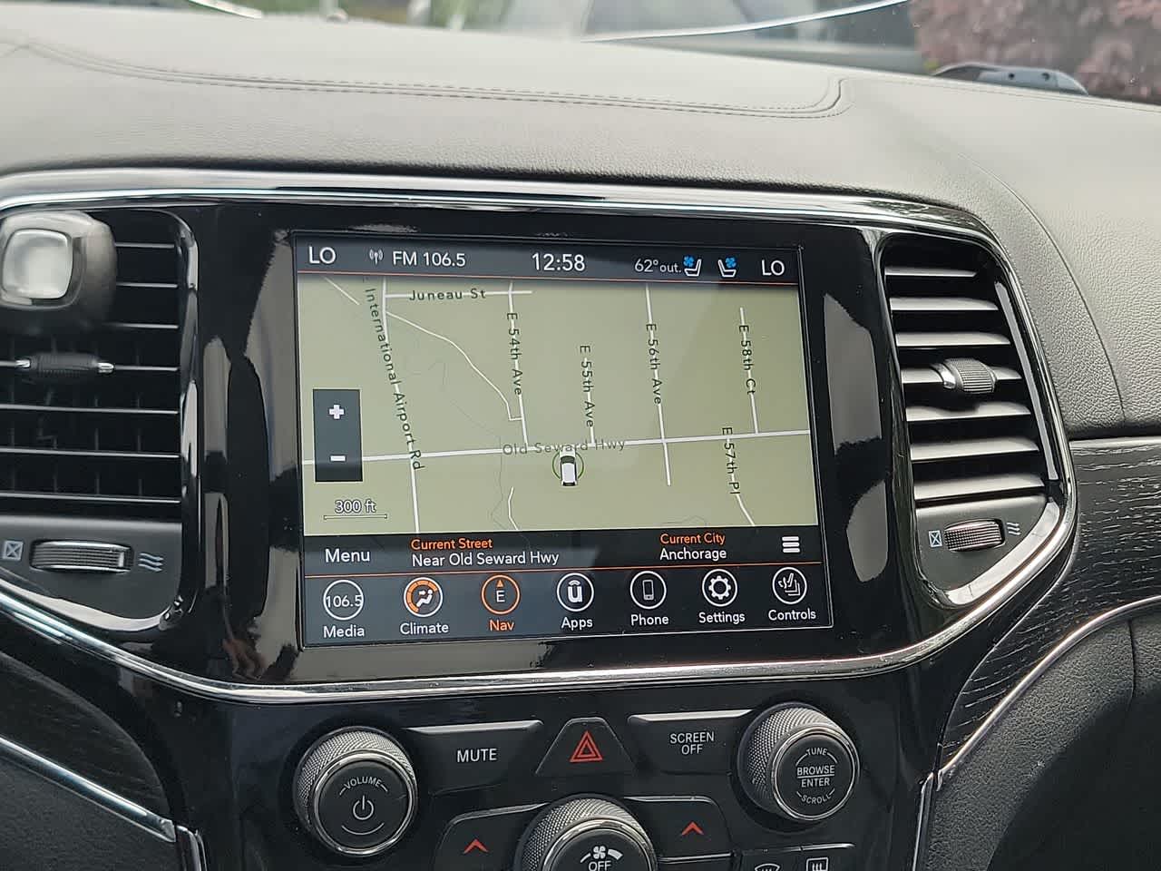 used 2020 Jeep Grand Cherokee car, priced at $32,923