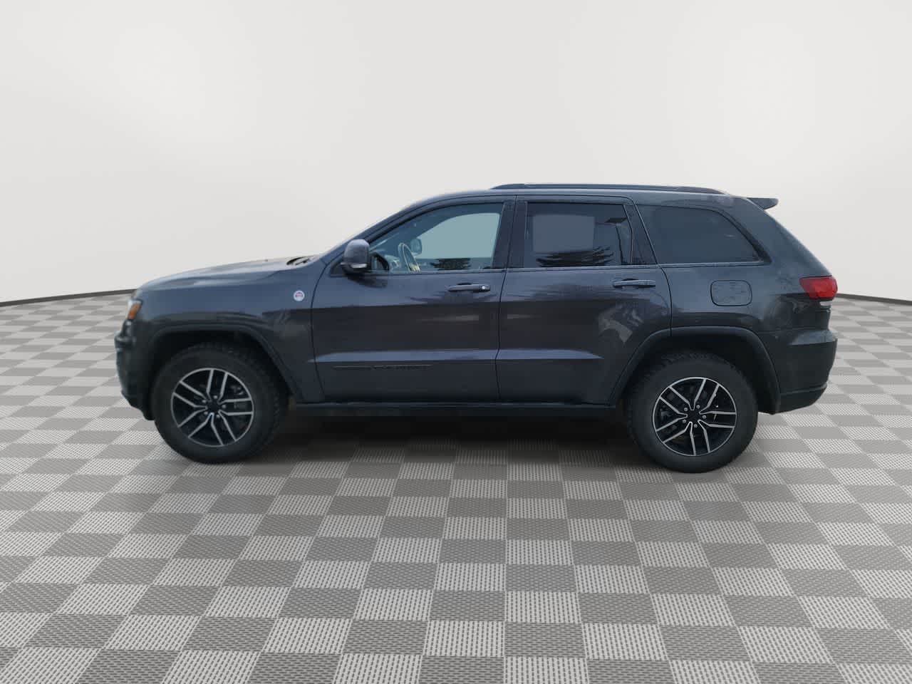 used 2020 Jeep Grand Cherokee car, priced at $25,992