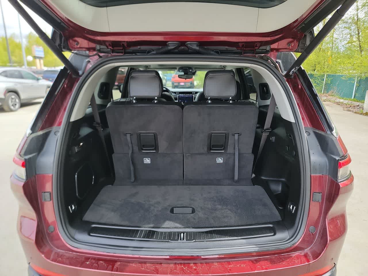 used 2021 Jeep Grand Cherokee L car, priced at $29,592