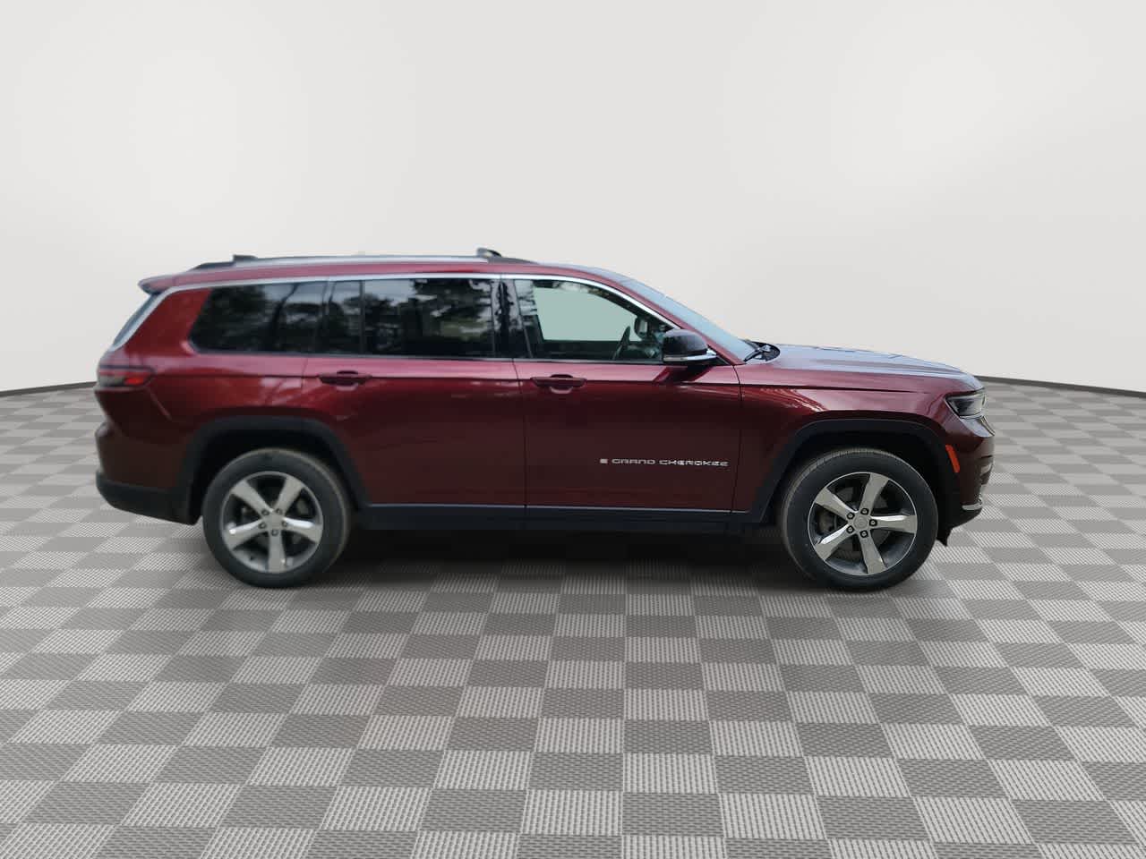 used 2021 Jeep Grand Cherokee L car, priced at $29,592