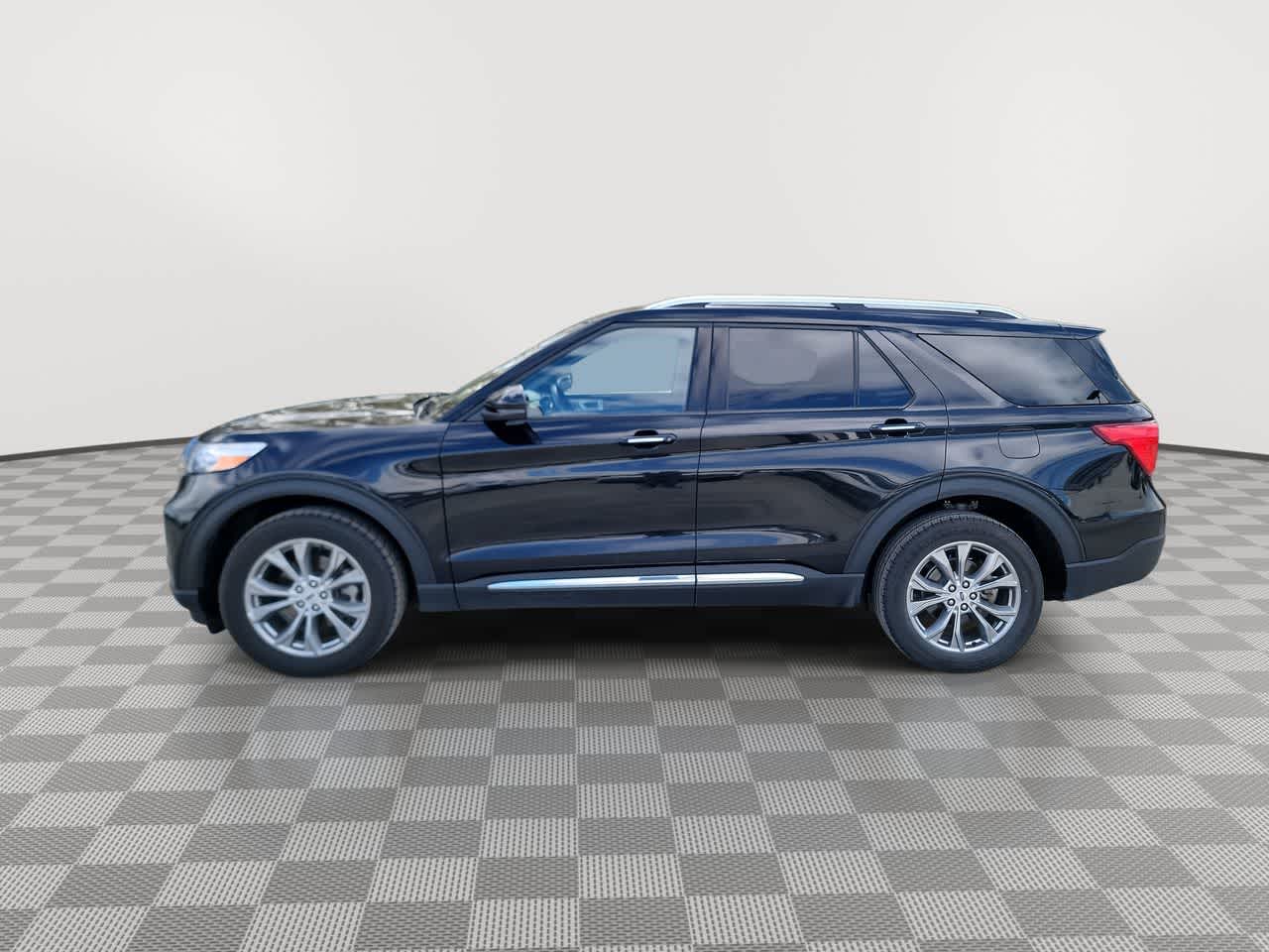 used 2022 Ford Explorer car, priced at $29,995