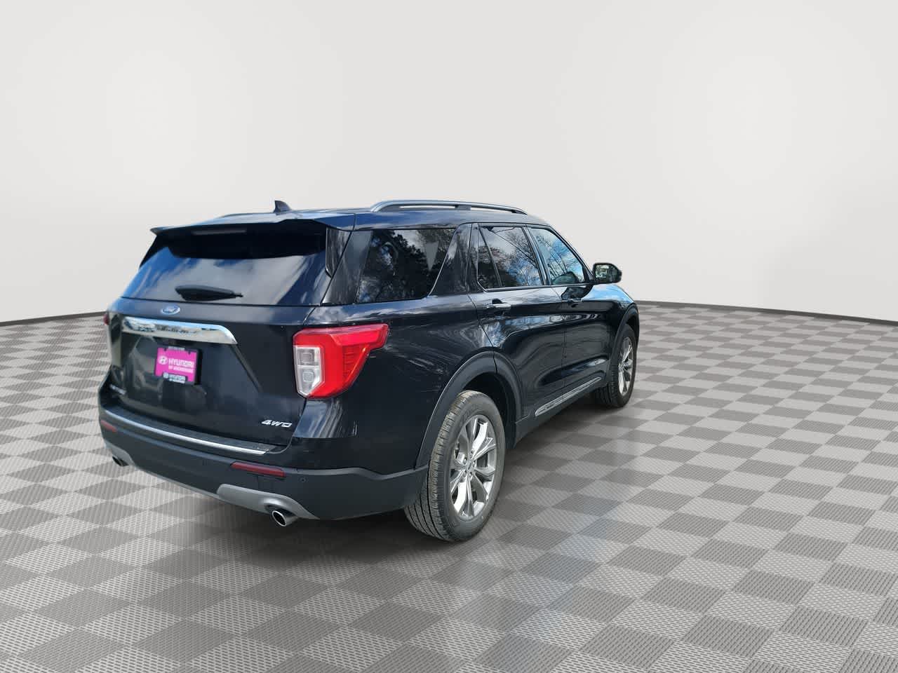used 2022 Ford Explorer car, priced at $29,995