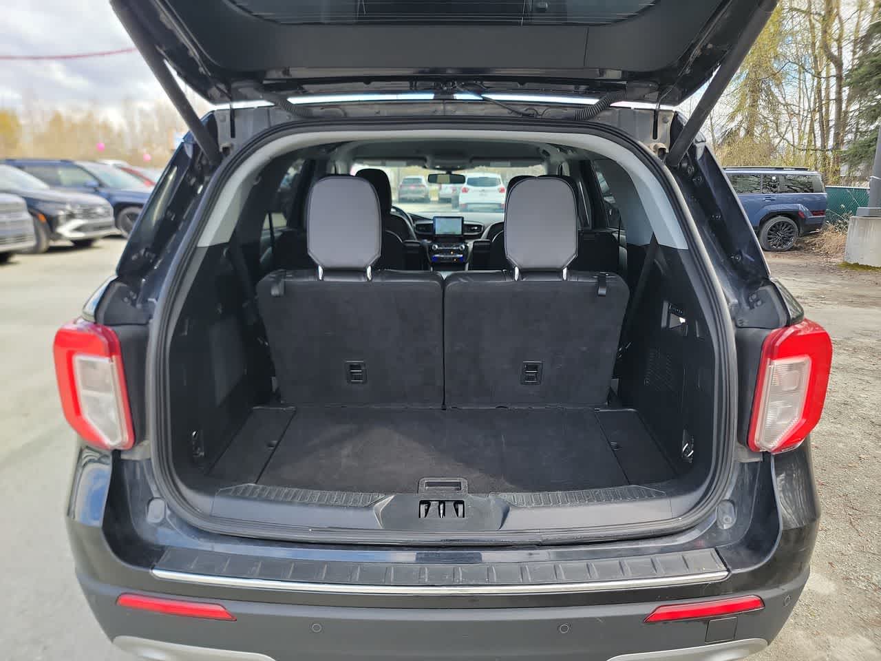 used 2022 Ford Explorer car, priced at $29,995