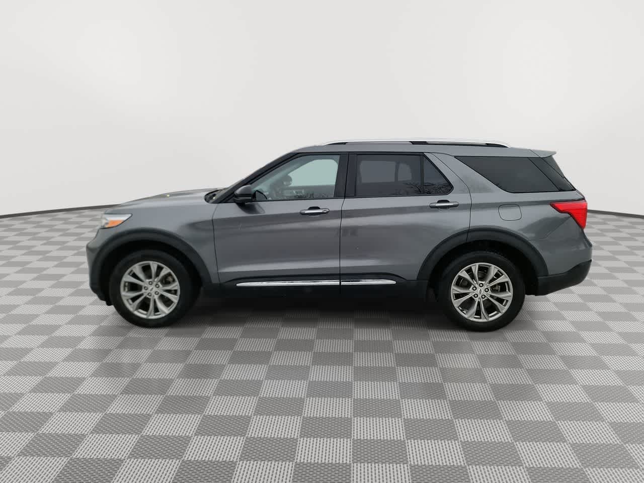 used 2022 Ford Explorer car, priced at $31,813