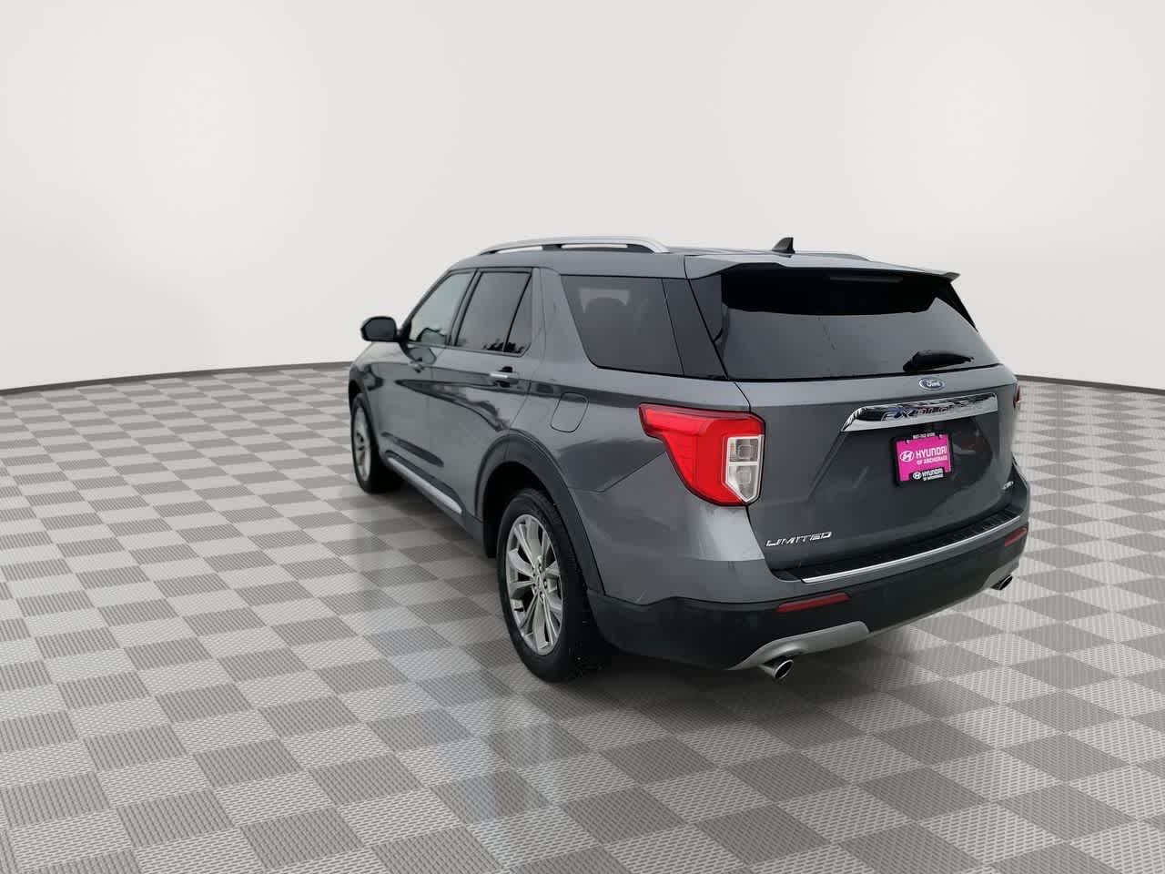 used 2022 Ford Explorer car, priced at $31,813