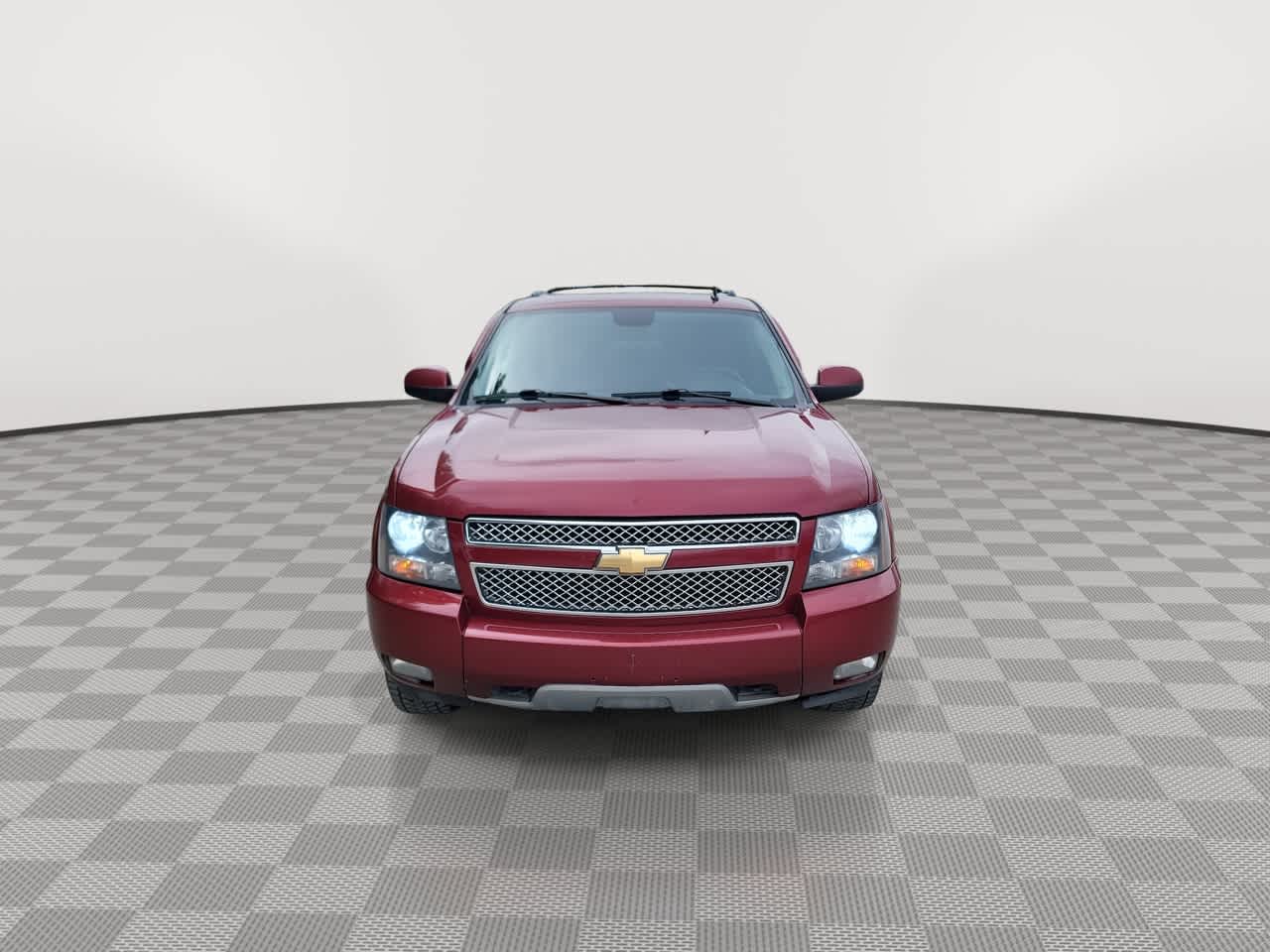 used 2010 Chevrolet Suburban car, priced at $15,995