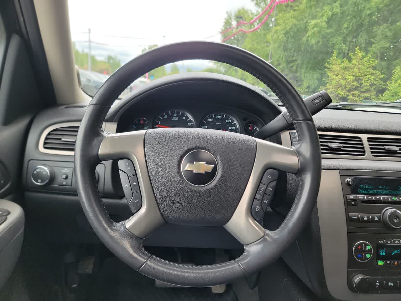 used 2010 Chevrolet Suburban car, priced at $15,995