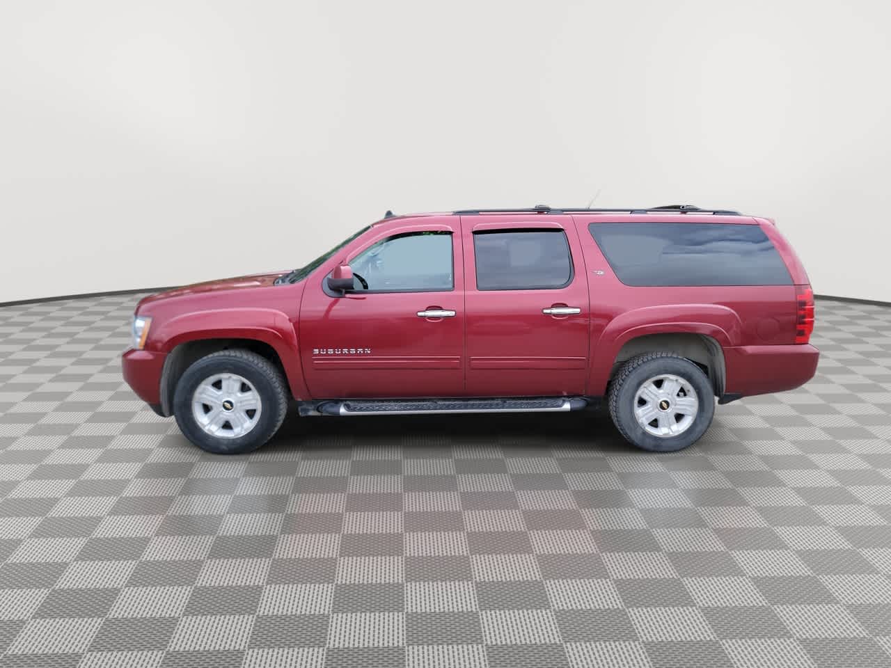 used 2010 Chevrolet Suburban car, priced at $15,995