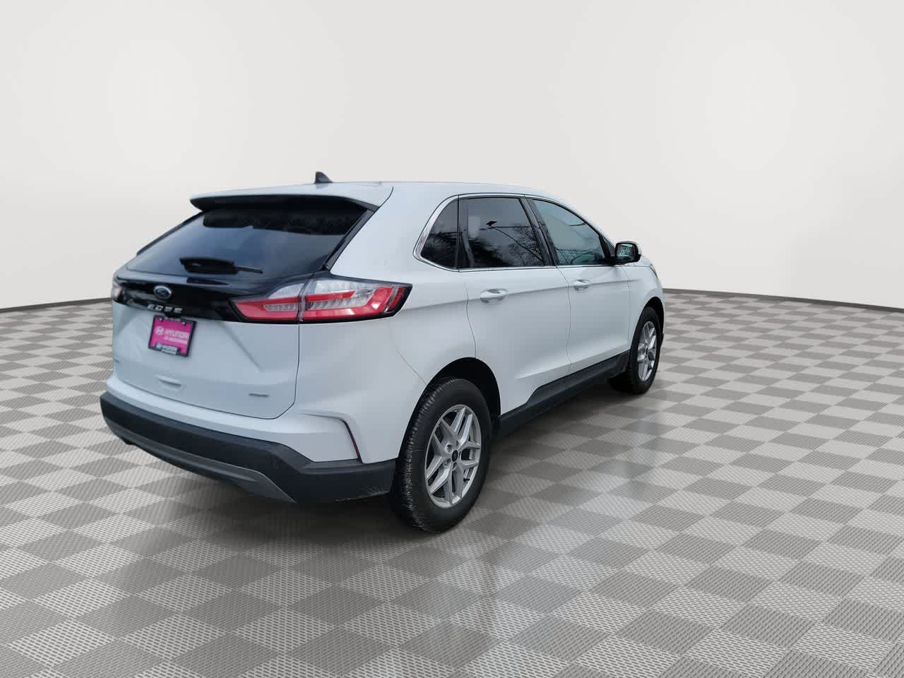 used 2024 Ford Edge car, priced at $29,995