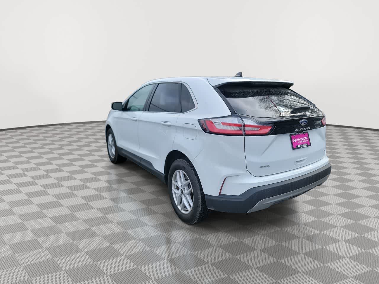 used 2024 Ford Edge car, priced at $29,995