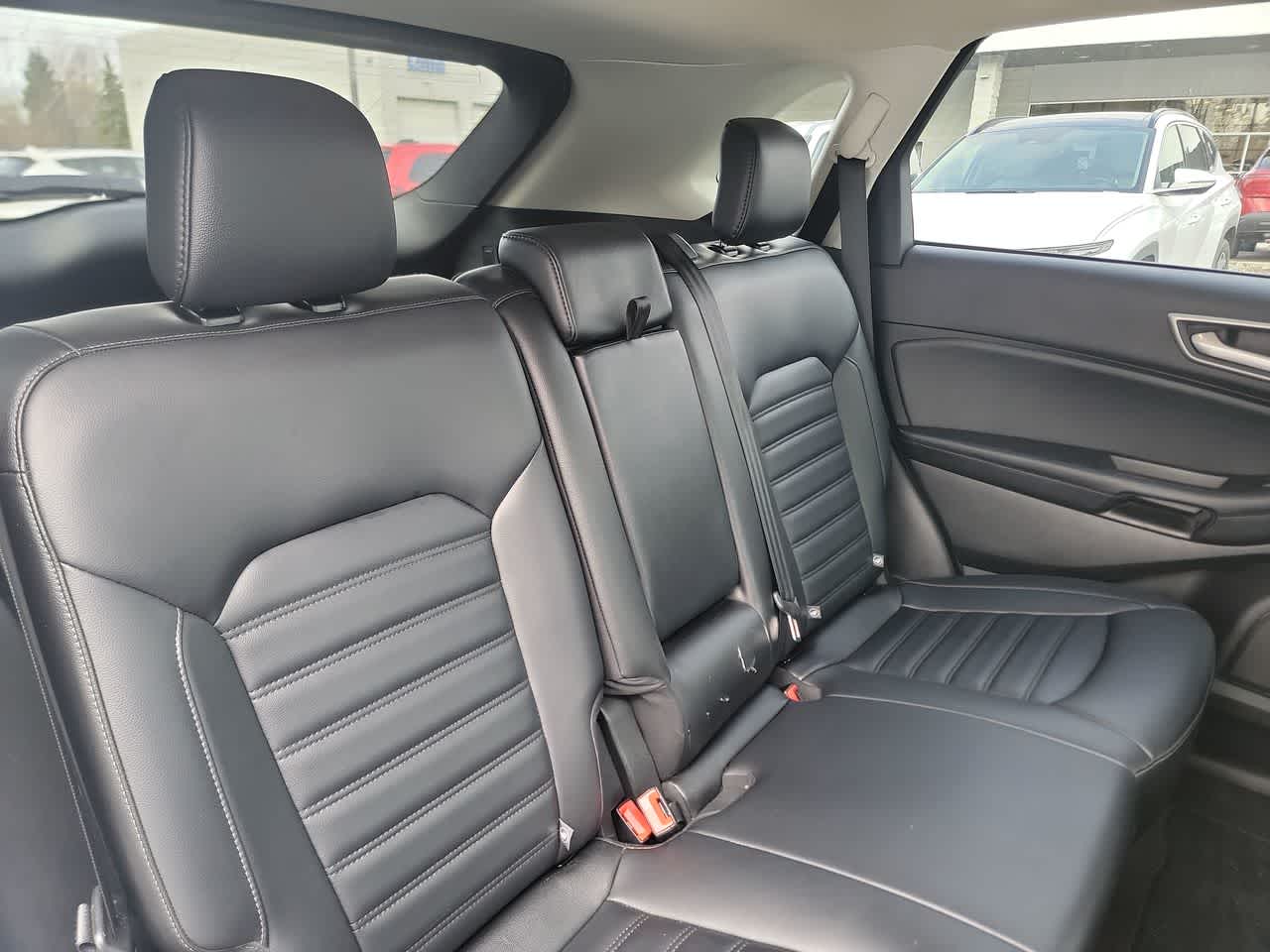 used 2024 Ford Edge car, priced at $29,995